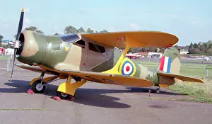 Staggerwing: Beech D17S Staggerwing N18V