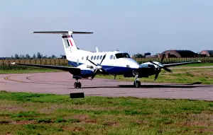 B200: Beech King Air B200 ZK452 - L