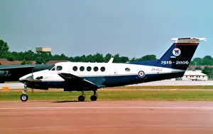 B200: Beech King Air B200 ZK453