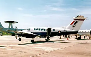 B200: Beech King Air B200 ZK453