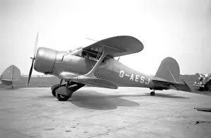 Staggerwing: Beechcraft 17 Staggerwing G-AESJ