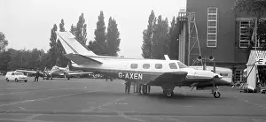 Cranfield: Beechcraft 60 Duke G-AXEN