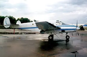 Runners: Beechcraft D18S 89-00126