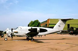 Improved: Beechcraft RC-12D improved Guardrail V 80-23375