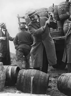 4 People: Beer flows into the Schuylkill River in Philadelphia