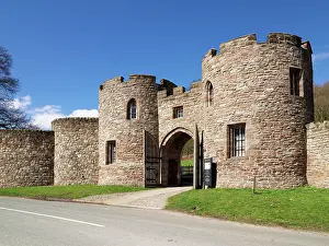 Beeston: Beeston Castle