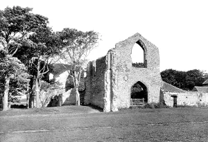 Beeston: Beeston Regis, the Priory 1921