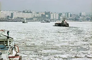 Saratov: Beginning of navigation on the Volga