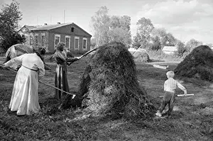 Helps: Belaya village