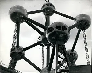 Atomium: Belgium - Luxembourg
