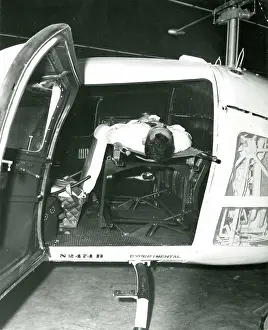Stretchers: Bell Model 47J, N2474B fitted for two stretchers