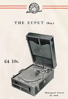 Gramophone: Beltona Eupet Portable Gramophone