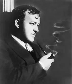 Hecht: Ben Hecht (1893-1964) newspaper columnist, ?