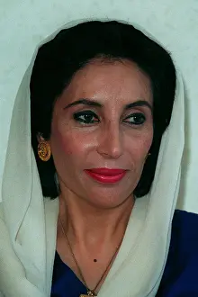 Bhutto: Benazir Bhutto