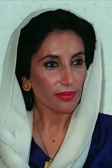 Bhutto: Benazir Bhutto