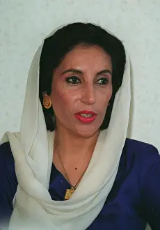 Bhutto: Benazir Bhutto