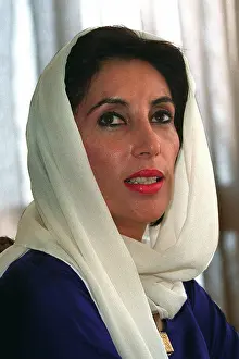 Bhutto: Benazir Bhutto