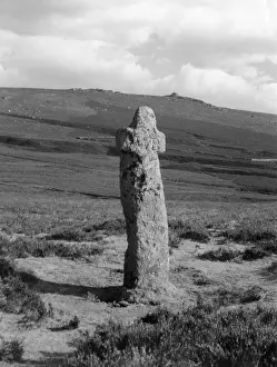 Hewn: BENNETT'S CROSS