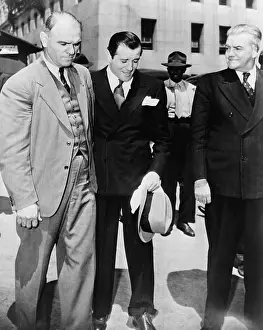 Mobsters: Benny Bugsy Siegel (1906-1947), under ?