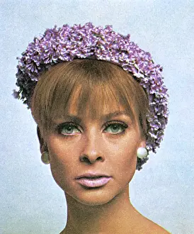 Bucolic: Beret covered in lilac flowers