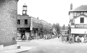 Berkhamsted: Berkhamsted, Lower Kings Road c1955