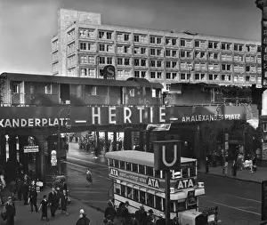 Alexanderplatz: Berlin Alexanderplatz, 1935