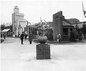Normal: Berlin Building Exhibition, 1931