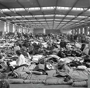 Neukölln: Berlin - camp for GDR refugees 1953