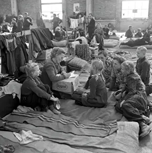 Neukölln: Berlin - camp for GDR refugees 1953