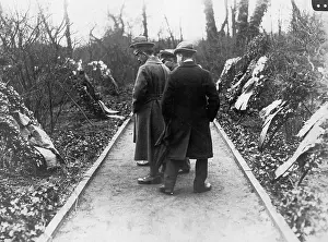 Cemeteries: Berlin cemetery after the Spartacus revolt, 1919
