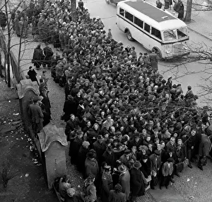 Influx: Berlin - influx of refugees 1952