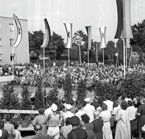 Marienfelde: Berlin - laying of foundation stone for Marienfelde Refugee