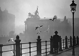 Shrouded: Berlin in the mist, 1934