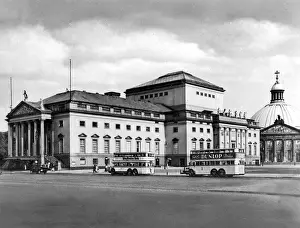 Opernplatz: Berlin State Opera Unter den Linden