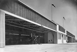 Hangar: Berlin-Tempelhof Airport, 1925