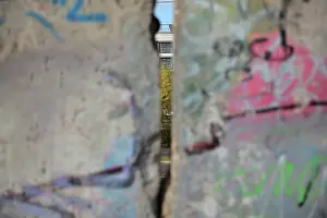 Bernauer: Berlin Wall Memorial, Bernauer Strasse, Berlin, Germany
