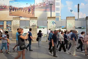 Potsdamerplatz: Berlin Wall in the Potsdamerplatz, Berlin, Germany