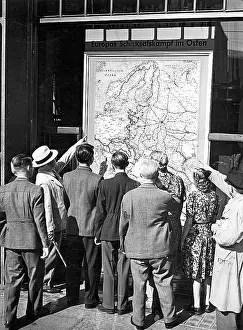 Posted: Berlin during the war, 1942