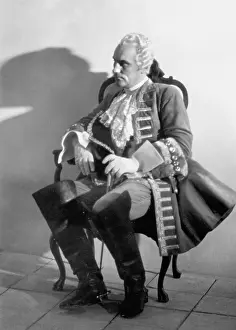 Wallis: Bernhard Minetti in Fridericus, 1936