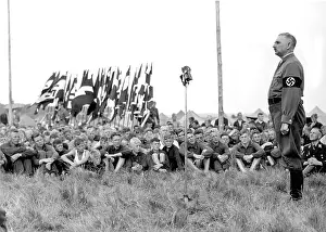 Institutes: Bernhard Rust during a speech to Napola students