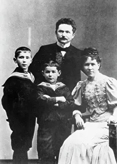 Berthold: Bertolt Brecht as a child, 1908