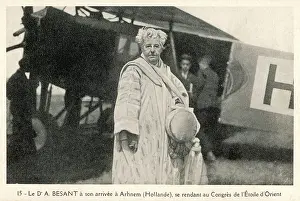 Besant: BESANT AT ARNHEM 1920S