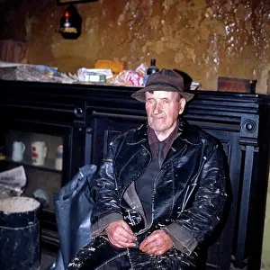 Characterful: Best room, the O'Hanlon Pub, Shannon Bridge, Ireland - 1970s