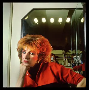 Shone: Bette Bright