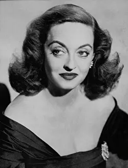 Glamor: Bette Davis - Actress