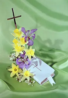 Pullen: Bible, Cross and Spring Flowers