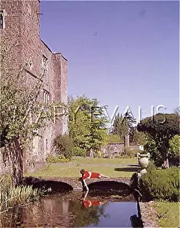 Emberton: BICKLEIGH CASTLE