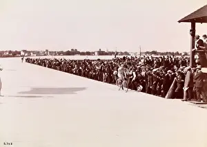 Bicyclists: Bicycle race, New York