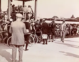 Bicyclists: Bicycle race, New York