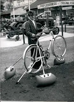 Detachable: Bicycles - Cycling